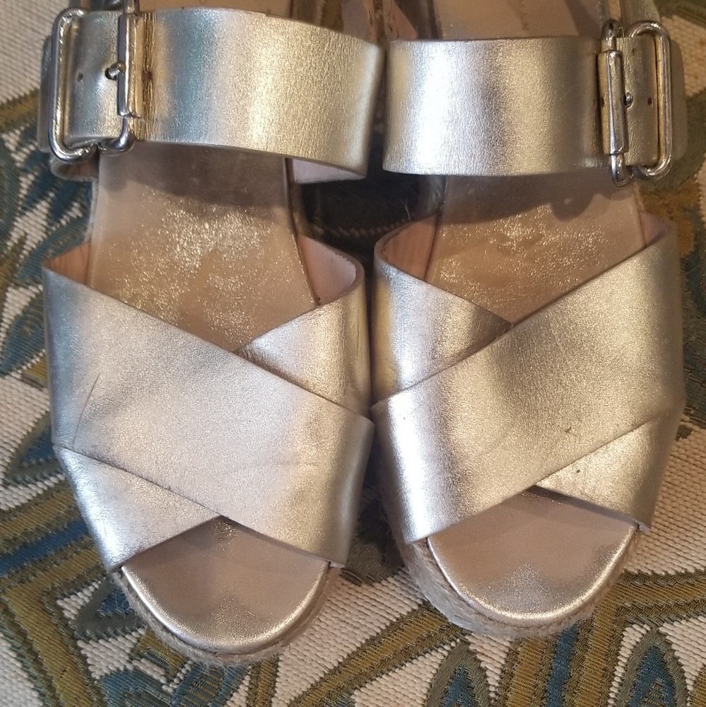 Zara Women Gold Platforms